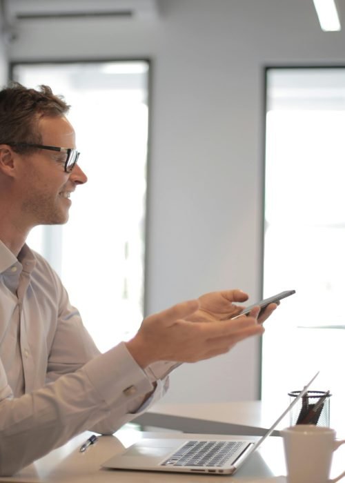 pexels-andrea-piacquadio-3760371